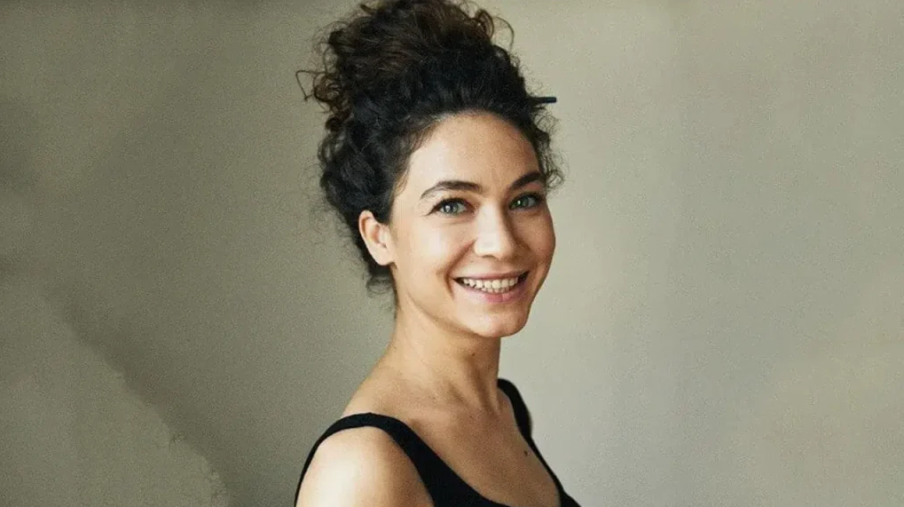 Çağla Özavcı kimdir, nereli, kaç yaşında? Çağla Özavcı dizi ve filmleri